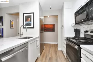 Photo #5: 41109198 Listing