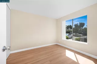 Photo #4: 41109209 Listing 