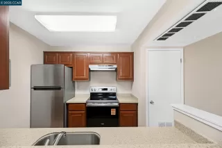 Photo #6: 41109209 Listing 