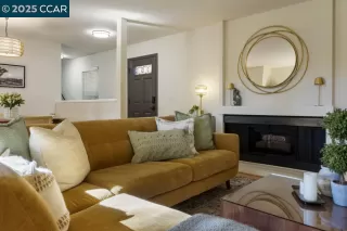 Photo #4: 41109215 Listing