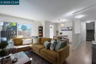 Photo #6: 41109215 Listing