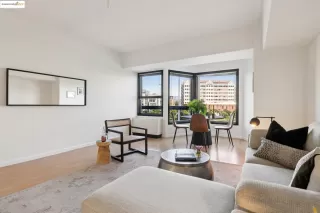 Photo #2: 41109235 Listing 