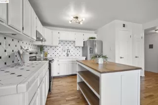 Photo #6: 41109322 Listing 