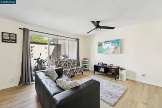 Photo #4: 41109361 Listing 