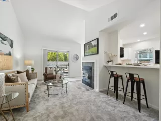 Photo #1: 41109393 Listing 