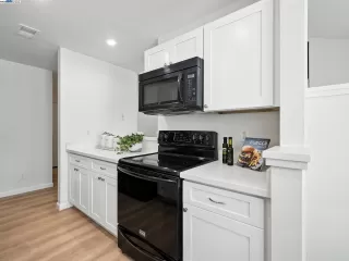 Photo #6: 41109393 Listing 