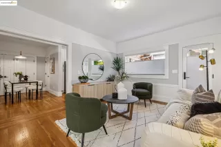 Photo #6: 41109431 Listing