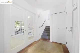 Photo #3: 41109439 Listing