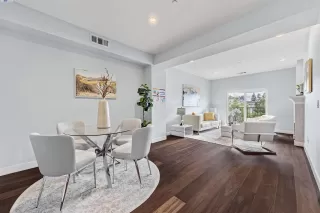 Photo #6: 41109450 Listing