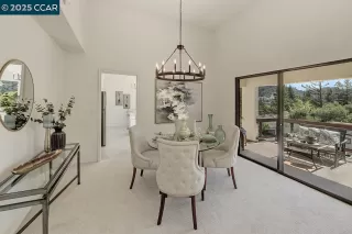 Photo #2: 41109456 Listing