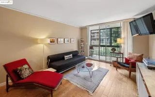 Photo #5: 41109514 Listing