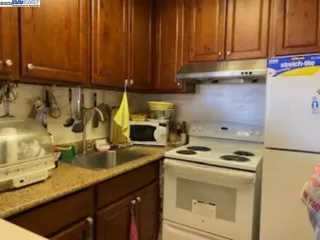 Photo #2: 41109544 Listing