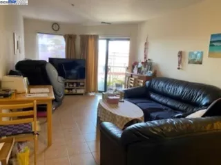 Photo #3: 41109544 Listing