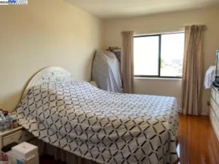 Photo #5: 41109544 Listing