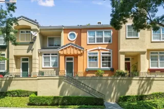 Click for more information on MLS # 41109575 : 3583 MADISON CMN More Details about MLS # 41109575 : 3583 MADISON CMN