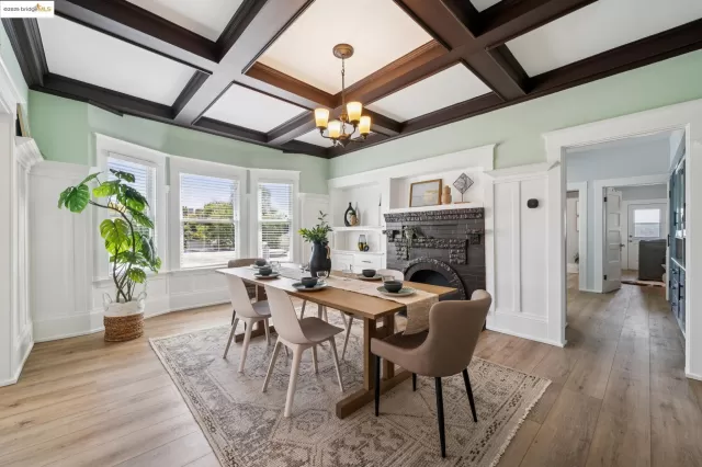MLS: 41109578 Condo For Sale