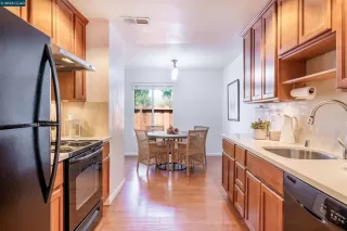 Photo #2: 41109603 Listing