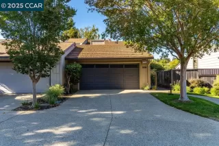Photo #2: 41109661 Listing