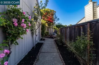 Photo #4: 41109661 Listing