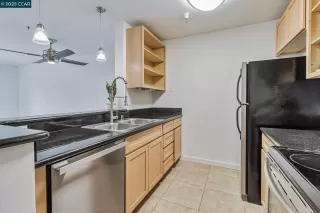 Photo #3: 41109734 Listing