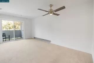 Photo #5: 41109734 Listing