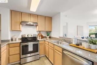 Photo #5: 41109746 Listing