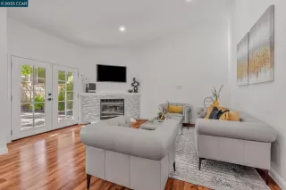 Photo #2: 41109753 Listing