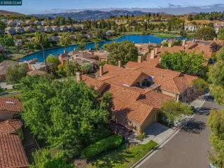 Photo #5: 41109758 Listing