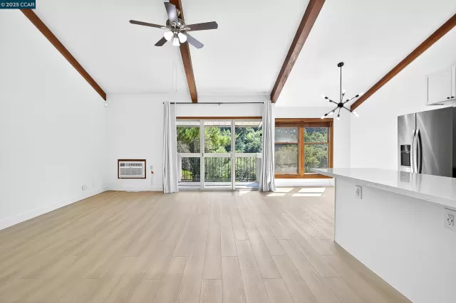 MLS: 41109798 Condo For Sale