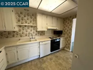 Photo #4: 41109815 Listing