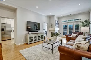Photo #4: 41109816 Listing