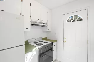 Photo #6: 41109817 Listing 