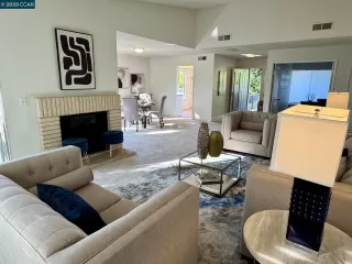 Photo #5: 41109838 Listing