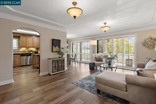 Photo #3: 41109845 Listing