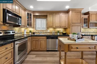 Photo #5: 41109845 Listing