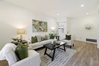 Photo #6: 41109932 Listing 