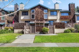 More Details about MLS # 41110018 : 43163 GRIMMER TER