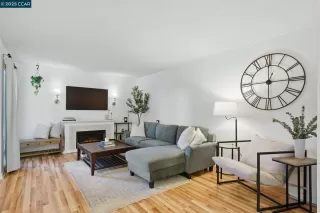 Click for more information on MLS # 41110019 : 1700 LAGUNA ST # B More Details about MLS # 41110019 : 1700 LAGUNA ST # B