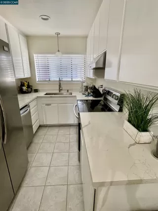 Photo #6: 41110091 Listing