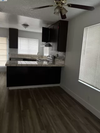 Photo #4: 41110103 Listing 