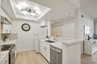 Photo #5: 41110146 Listing 