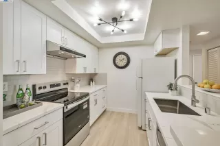 Photo #6: 41110146 Listing 