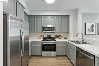 Photo #4: 41110244 Listing