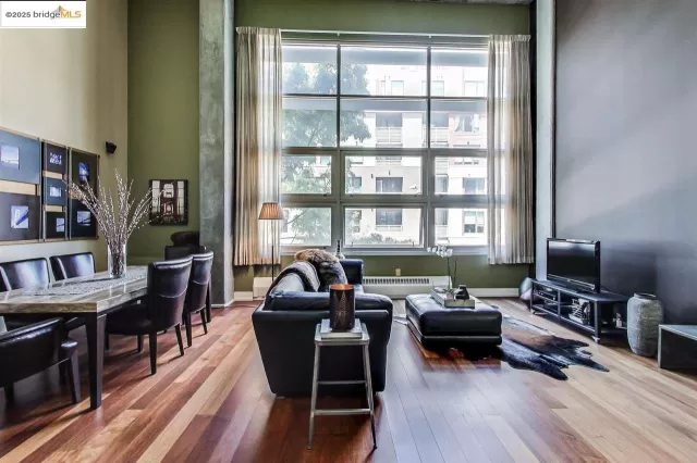 MLS: 41110253 Condo For Sale