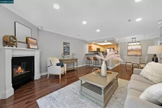 Photo #2: 41110307 Listing 