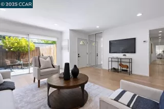 Photo #5: 41110356 Listing 