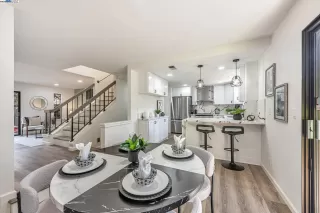 Photo #1: 41110374 Listing 