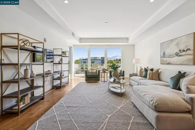MLS: 41110408 Condo For Sale