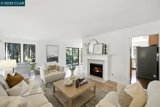 More Details about MLS # 41110412 : 742 WESLEY WAY # 2D