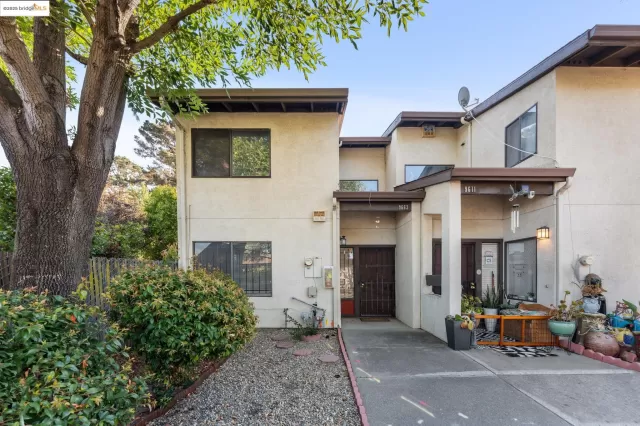 MLS: 41110416 Condo For Sale